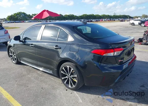 2021 Toyota Corolla Le z USA, uszkodzony, nr VIN 5YFEPMAE9MP147707
